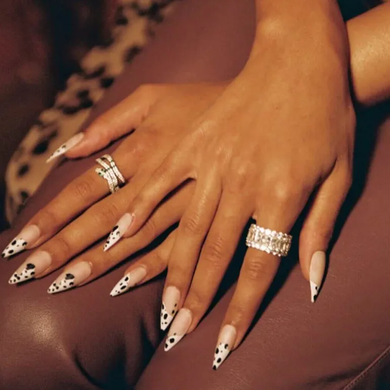BLKlisted Instant Nails