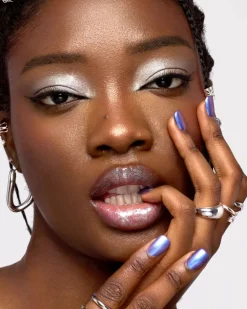 Glazed Gel Chrome Eyeshadow