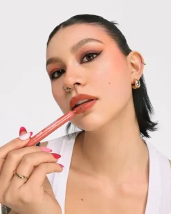 Lip Precision Hi-Intensity Lip Pencil